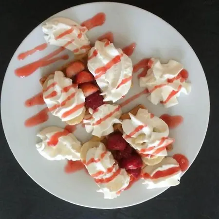 D'hotes Au Bougainvillier بيربينيو