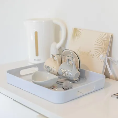 D'hotes Au Bougainvillier 住宿加早餐酒店 佩皮尼昂