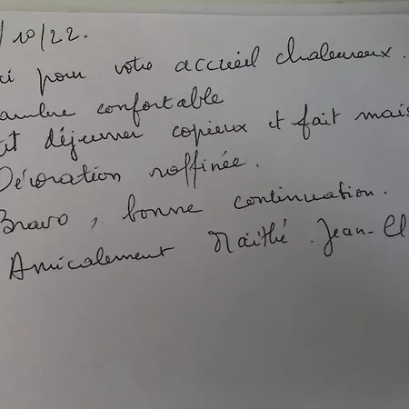 Bed & Breakfast D'hotes Au Bougainvillier 3*